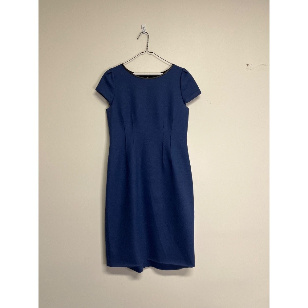 Elie Tahari Women's Blue Sheath Dress Size 6‎